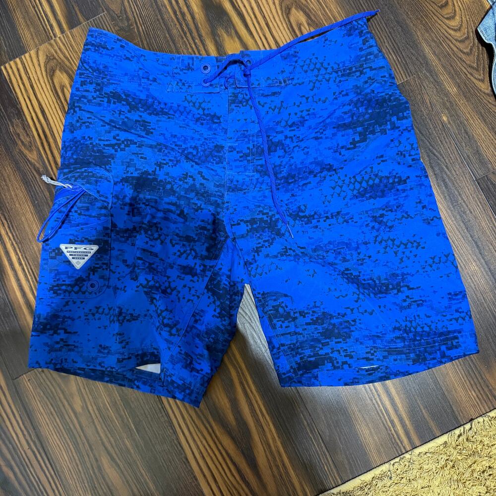 Columbia Men’s PFG Offshore II Board Short Size 32 9”